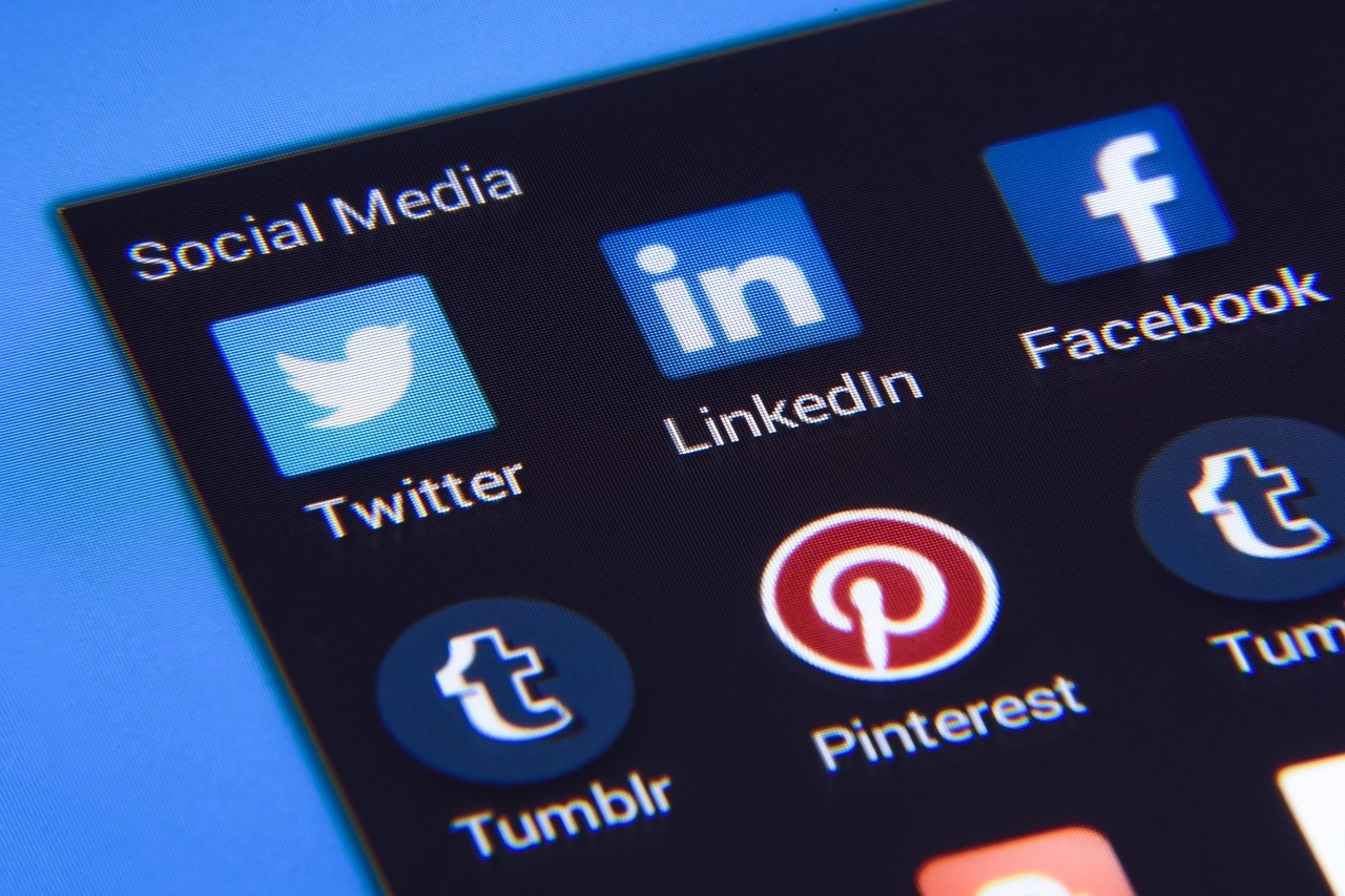 LinkedIn's new Crosscheck feature lets premium subscribers test competing AI models for free