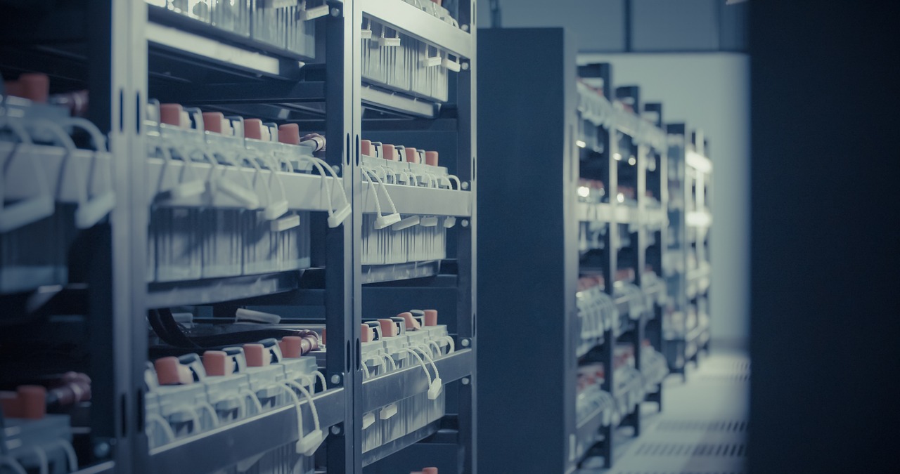 Your Next Server is a Pile of Parts: The Data Center's Modular Revolution